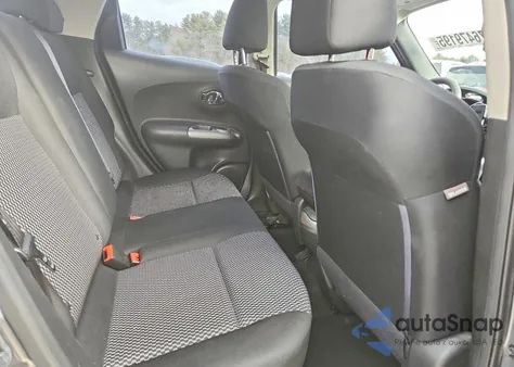 2015 Nissan Juke S z USA, uszkodzony, nr VIN JN8AF5MR2FT513836